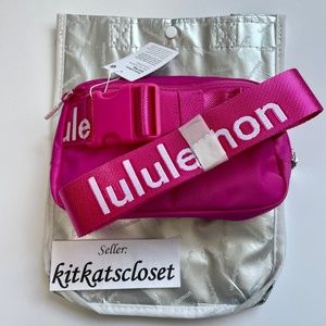 🆕 1L SONIC PINK/WHITE WORDMARK LOGO - NWT lululemon everywhere belt bag EBB